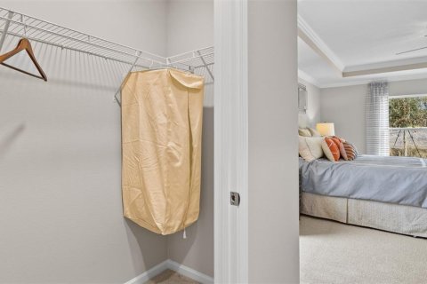 Casa en venta en Palm Coast, Florida, 4 dormitorios, 184.5 m2 № 1737236 - foto 17