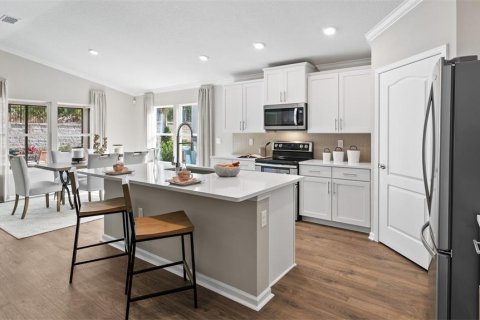 Casa en venta en Palm Coast, Florida, 4 dormitorios, 184.5 m2 № 1737236 - foto 13