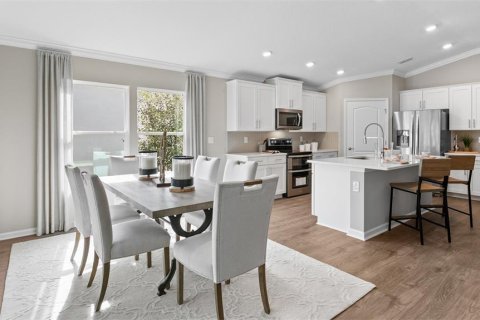 Casa en venta en Palm Coast, Florida, 4 dormitorios, 184.5 m2 № 1737236 - foto 12