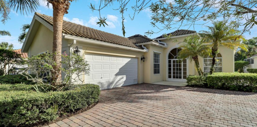 Casa en Hobe Sound, Florida 3 dormitorios, 184.69 m2 № 2087682