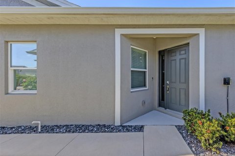 Villa ou maison à vendre à Punta Gorda, Floride: 2 chambres, 140.28 m2 № 2151789 - photo 7