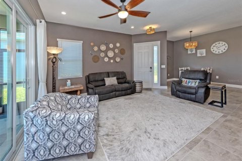 Villa ou maison à vendre à Punta Gorda, Floride: 2 chambres, 140.28 m2 № 2151789 - photo 11