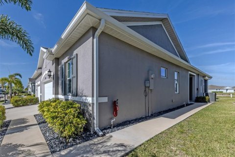 Villa ou maison à vendre à Punta Gorda, Floride: 2 chambres, 140.28 m2 № 2151789 - photo 5