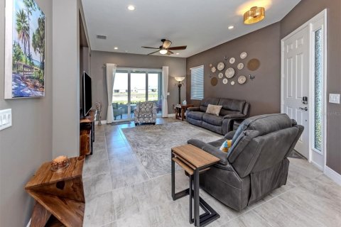 Villa ou maison à vendre à Punta Gorda, Floride: 2 chambres, 140.28 m2 № 2151789 - photo 9