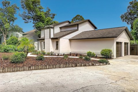 Villa ou maison à vendre à Lutz, Floride: 3 chambres, 167.13 m2 № 2147575 - photo 2