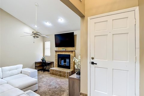 Villa ou maison à vendre à Lutz, Floride: 3 chambres, 167.13 m2 № 2147575 - photo 6