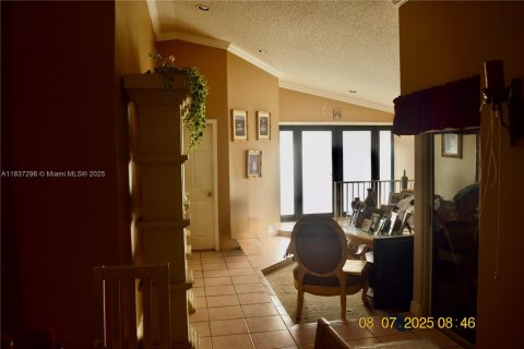 Villa ou maison à vendre à Miami, Floride: 3 chambres, 129.6 m2 № 1960337 - photo 6