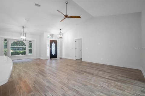 House in Beverly Hills, Florida 3 bedrooms, 158.96 sq.m. № 1691058 - photo 12