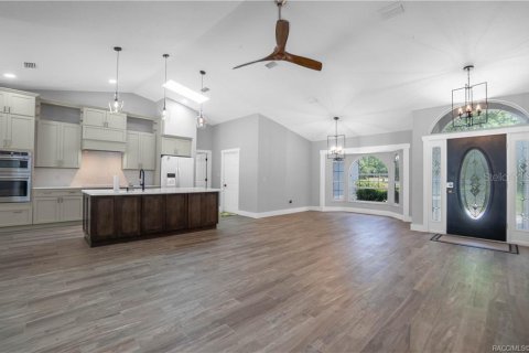 House in Beverly Hills, Florida 3 bedrooms, 158.96 sq.m. № 1691058 - photo 11