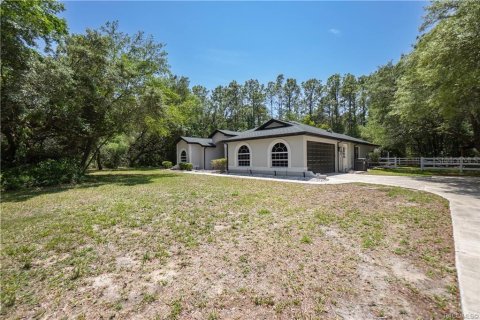 House in Beverly Hills, Florida 3 bedrooms, 158.96 sq.m. № 1691058 - photo 4