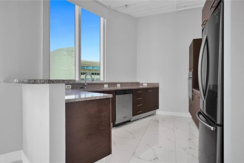 Condominio en venta en Aventura, Florida, 3 dormitorios, 128.02 m2 № 1980832 - foto 4