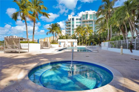 Condominio en venta en Aventura, Florida, 3 dormitorios, 128.02 m2 № 1980832 - foto 27