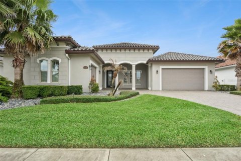 Villa ou maison à vendre à Lake Mary, Floride: 4 chambres, 311.22 m2 № 2235888 - photo 2