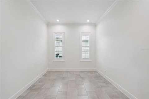 Villa ou maison à vendre à Lake Mary, Floride: 4 chambres, 311.22 m2 № 2235888 - photo 24