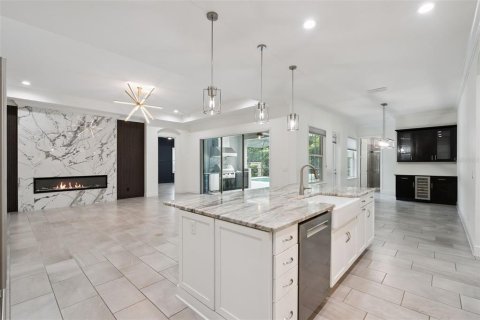 Villa ou maison à vendre à Lake Mary, Floride: 4 chambres, 311.22 m2 № 2235888 - photo 14