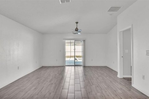 House in Bartow, Florida 4 bedrooms, 171.87 sq.m. № 1870341 - photo 7