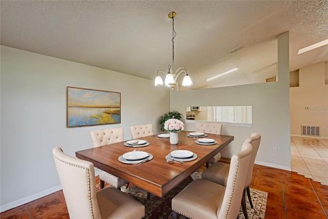 Casa en venta en Kissimmee, Florida, 3 dormitorios, 149.2 m2 № 1845198 - foto 17