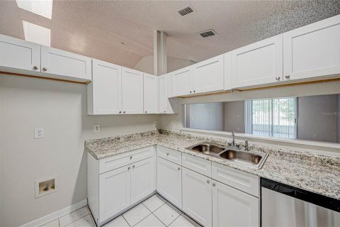 Casa en venta en Kissimmee, Florida, 3 dormitorios, 149.2 m2 № 1845198 - foto 23
