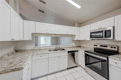 Casa en venta en Kissimmee, Florida, 3 dormitorios, 149.2 m2 № 1845198 - foto 22