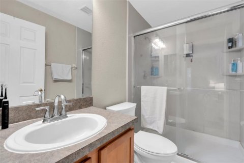 Townhouse in Tampa, Florida 3 bedrooms, 130.81 sq.m. № 2221209 - photo 17