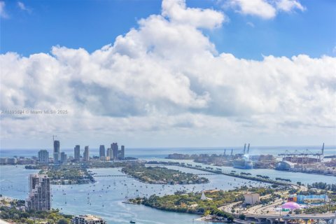 Copropriété à louer à Miami, Floride: 1 chambre, 77.85 m2 № 1947989 - photo 22
