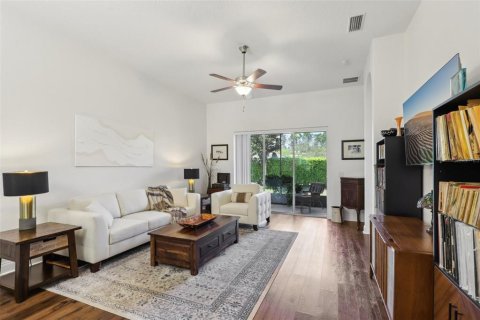 Casa en venta en Ormond Beach, Florida, 3 dormitorios, 159.51 m2 № 1804010 - foto 5