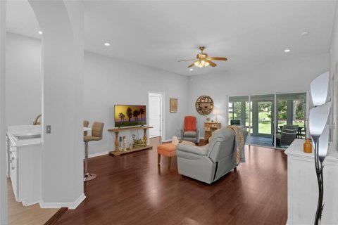 House in Lakeland, Florida 4 bedrooms, 170.94 sq.m. № 1888660 - photo 13