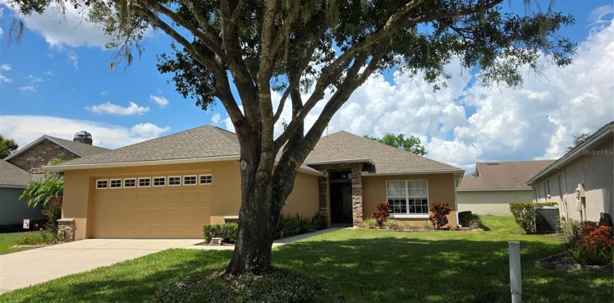 House in Lakeland, Florida 4 bedrooms, 170.94 sq.m. № 1888660