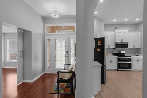 House in Lakeland, Florida 4 bedrooms, 170.94 sq.m. № 1888660 - photo 12