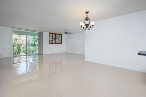 Condo in Davie, Florida, 2 bedrooms  № 1802490 - photo 9
