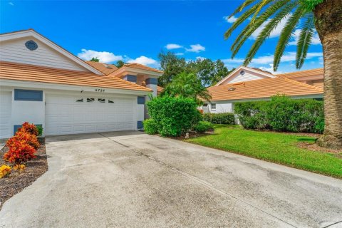 Casa en venta en Sarasota, Florida, 2 dormitorios, 155.43 m2 № 2384461 - foto 4
