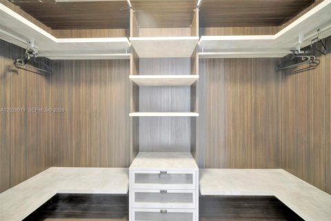 Copropriété à louer à Miami, Floride: 3 chambres, 134.71 m2 № 2153964 - photo 15
