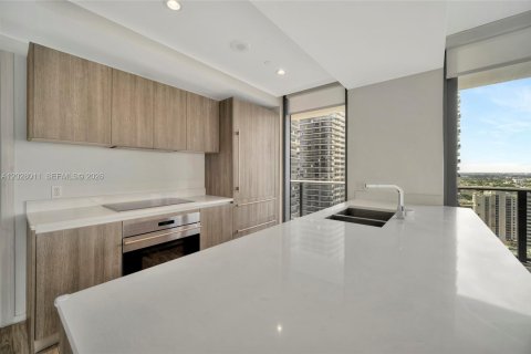 Copropriété à louer à Miami, Floride: 3 chambres, 134.71 m2 № 2153964 - photo 4