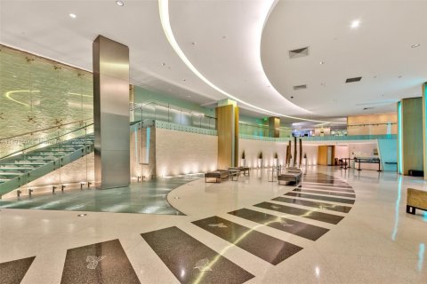 Condominio en alquiler en Miami, Florida, 2 dormitorios, 129.04 m2 № 1944776 - foto 24