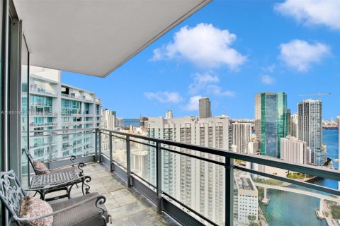 Condominio en alquiler en Miami, Florida, 2 dormitorios, 129.04 m2 № 1944776 - foto 3