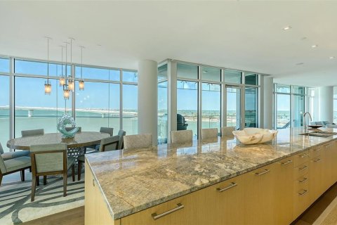 Condominio en venta en Sarasota, Florida, 4 dormitorios, 380.99 m2 № 2148301 - foto 16