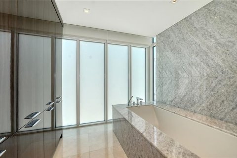 Condominio en venta en Sarasota, Florida, 4 dormitorios, 380.99 m2 № 2148301 - foto 30