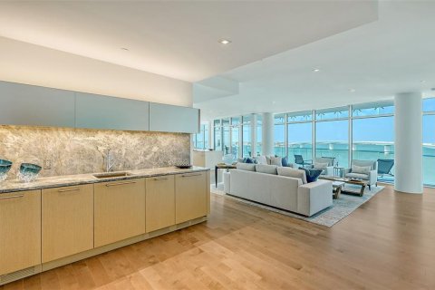 Condominio en venta en Sarasota, Florida, 4 dormitorios, 380.99 m2 № 2148301 - foto 6