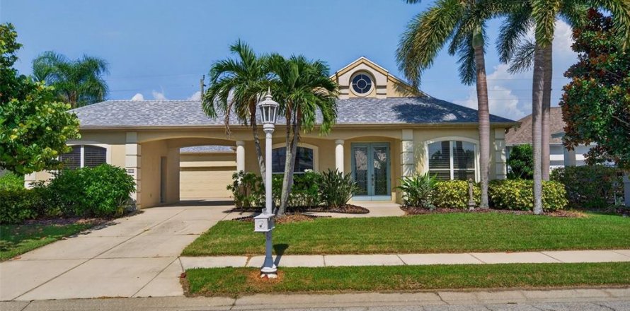 Villa ou maison à Bradenton, Floride 4 chambres, 217.58 m2 № 2239755