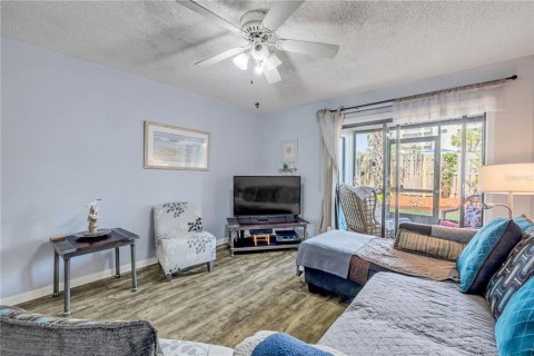 Condominio en venta en New Smyrna Beach, Florida, 2 dormitorios, 97.92 m2 № 1591227 - foto 14