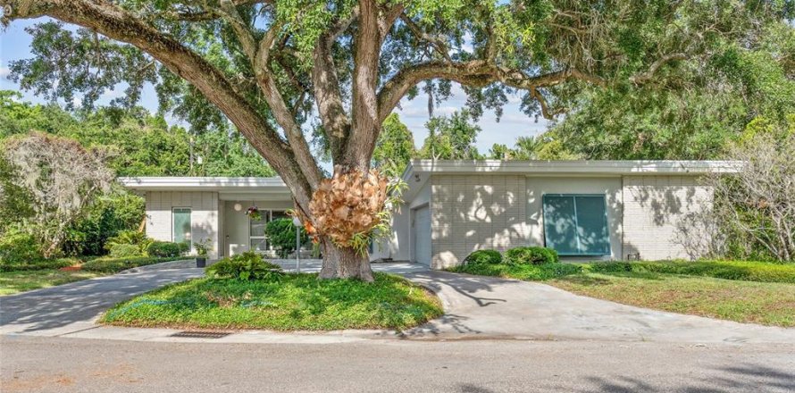 Villa ou maison à Winter Park, Floride 3 chambres, 187.38 m2 № 2147846