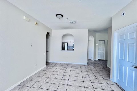 Copropriété à louer à Orlando, Floride: 3 chambres, 130.81 m2 № 2430446 - photo 3