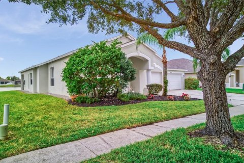Casa en venta en Wesley Chapel, Florida, 4 dormitorios, 233.93 m2 № 1904083 - foto 4