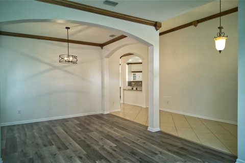 Casa en venta en Wesley Chapel, Florida, 4 dormitorios, 233.93 m2 № 1904083 - foto 7