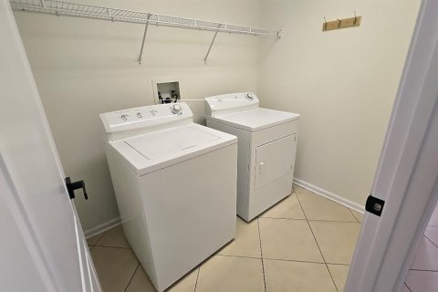 Casa en venta en Wesley Chapel, Florida, 4 dormitorios, 233.93 m2 № 1904083 - foto 30