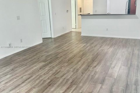 Copropriété à louer à Delray Beach, Floride: 1 chambre, 62.43 m2 № 2058975 - photo 3