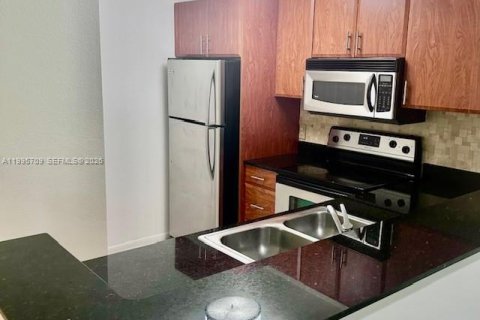 Copropriété à louer à Delray Beach, Floride: 1 chambre, 62.43 m2 № 2058975 - photo 6