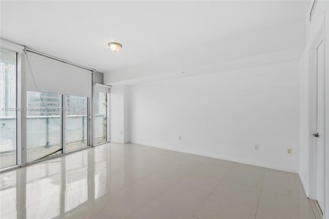 Condominio en venta en Miami, Florida, 1 dormitorio, 91.42 m2 № 1811433 - foto 21