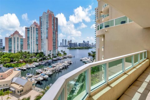 Condo in Aventura, Florida, 3 bedrooms  № 1294985 - photo 3