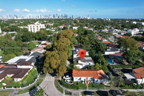 Villa ou maison à vendre à Miami, Floride: 3 chambres, 139.91 m2 № 1987779 - photo 9
